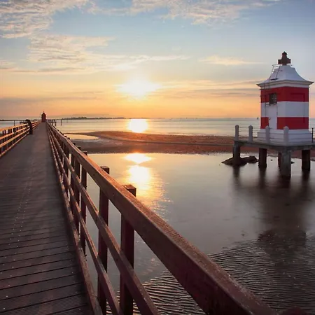 Βίλα Private Fenced Garden House At 300mt From Lignano Pineta Λινιάνο Σαμπιαντόρο