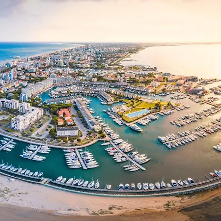 Private Fenced Garden House At 300mt From Lignano Pineta Λινιάνο Σαμπιαντόρο