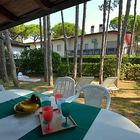 Villa Private Fenced Garden House At 300mt From Lignano Pineta