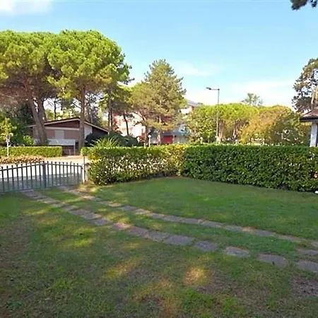 Private Fenced Garden House At 300mt From Lignano Pineta * Lignano Sabbiadoro